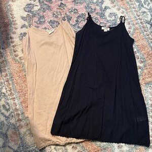 100% cotton Navy and Beige Slips